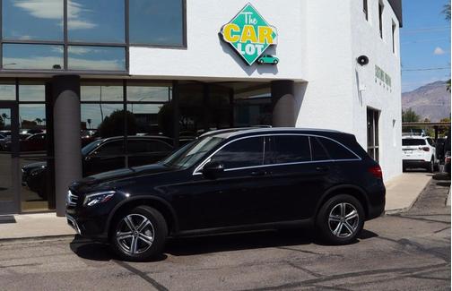 2018 Mercedes-Benz GLC 300 Base