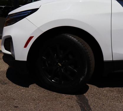 Summit White 2022 Chevrolet Equinox 1LT