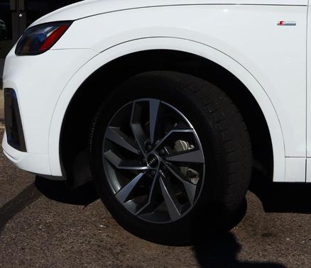 2023 Audi Q5 45 S line Premium Plus