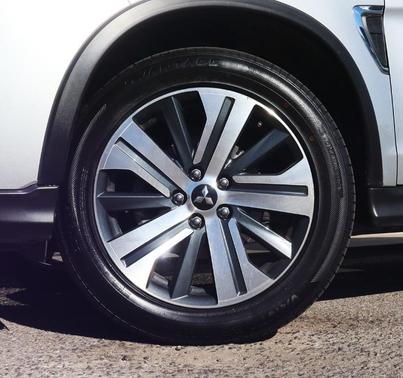 2024 Mitsubishi Outlander Sport ES