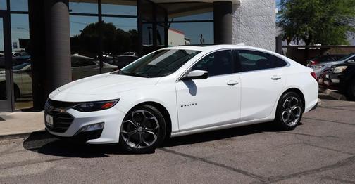 Summit White 2021 Chevrolet Malibu LT