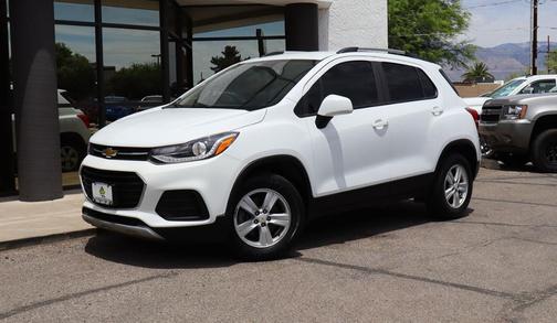 Summit White 2021 Chevrolet Trax LT