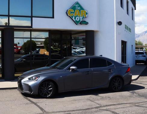 2018 Lexus IS 300 Base