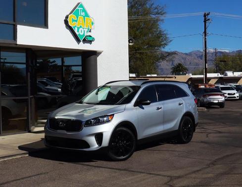 2020 Kia Sorento S V6