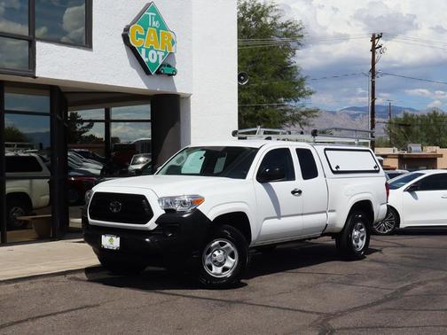 2022 Toyota Tacoma SR