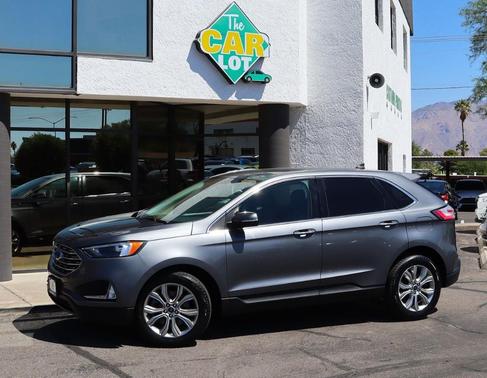 2022 Ford Edge Titanium