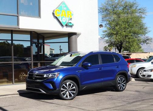 2024 Volkswagen Taos 1.5T SE