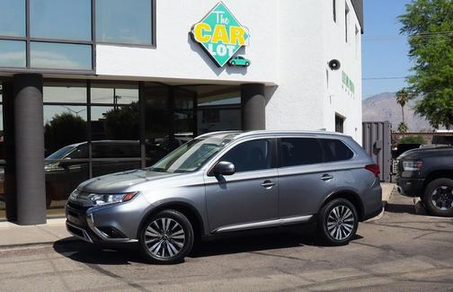 Mercury Gray Metallic 2020 Mitsubishi Outlander SEL