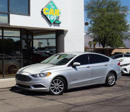 2017 Ford Fusion Hybrid SE