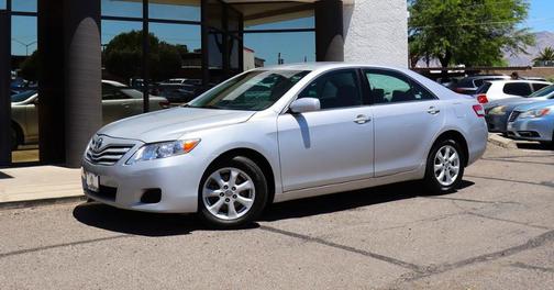 Classic Silver Metallic 2010 Toyota Camry LE