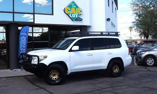 Super White 2008 Toyota Land Cruiser V8