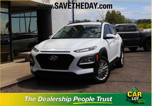 Chalk White 2021 Hyundai KONA SEL