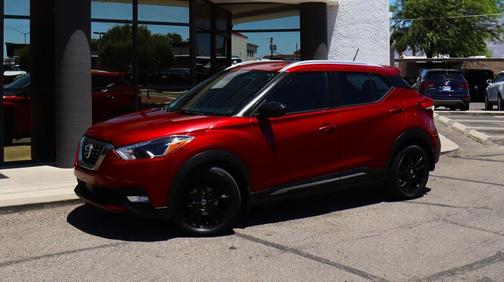 Cayenne Red 2020 Nissan Kicks SR