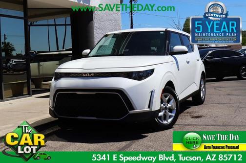 Snow White Pearl 2023 Kia Soul LX