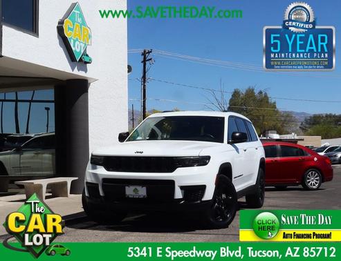 Bright White Clearcoat 2023 Jeep Grand Cherokee L Laredo