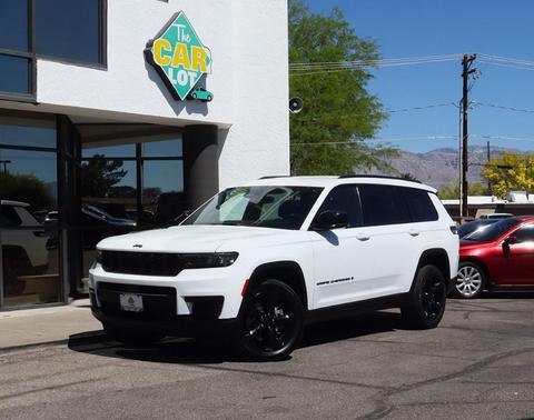 Bright White Clearcoat 2023 Jeep Grand Cherokee L Laredo