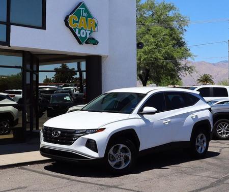 2023 Hyundai TUCSON SE