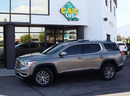 2019 GMC Acadia SLT-1