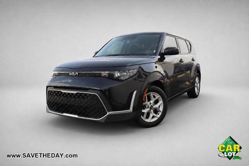 Fusion Orange 2023 Kia Soul S