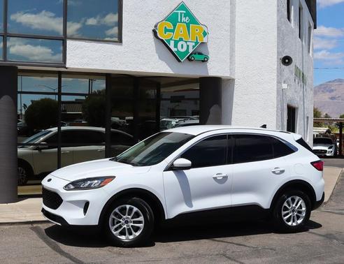 2020 Ford Escape SE