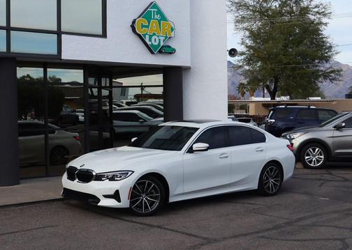 Alpine White 2019 BMW 330 i