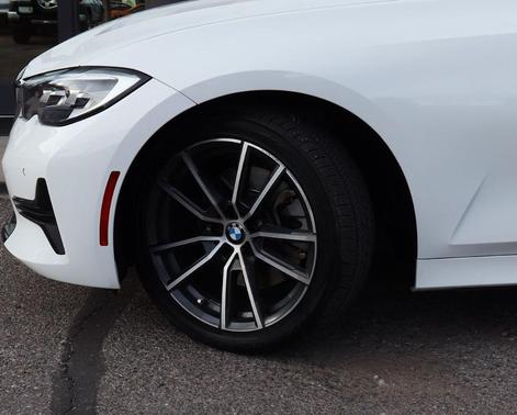 Alpine White 2019 BMW 330 i