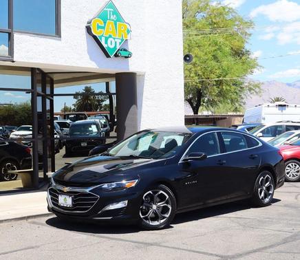 Mosaic Black Metallic 2022 Chevrolet Malibu LT