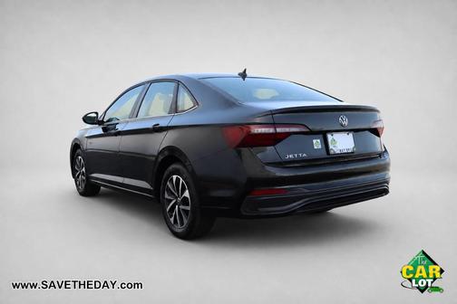 Deep Black Pearl Effect 2024 Volkswagen Jetta 1.5T S