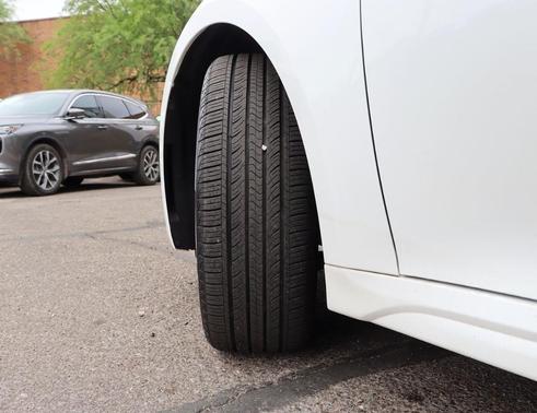 Snow White Pearl 2018 Kia Optima LX