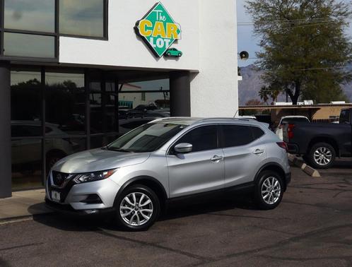 2022 Nissan Rogue Sport SV