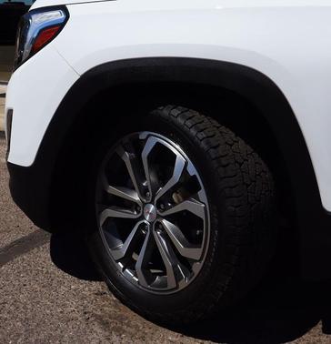 Summit White 2021 GMC Terrain SLT