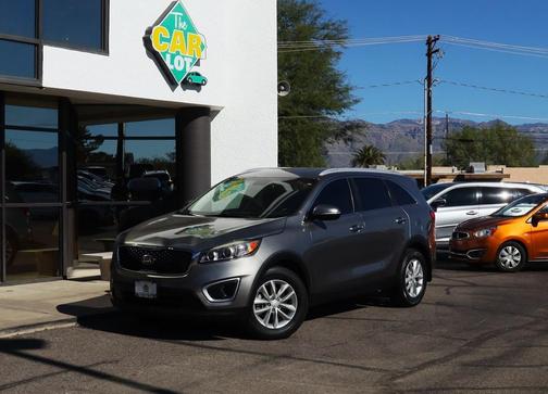 2018 Kia Sorento LX
