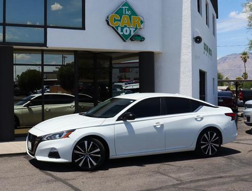 2022 Nissan Altima 2.5 SR