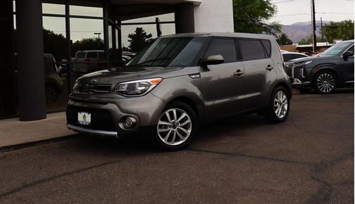 Titanium Gray 2018 Kia Soul +