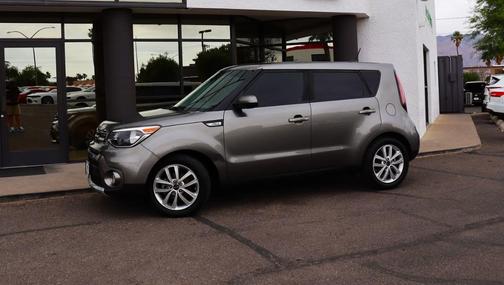 Titanium Gray 2018 Kia Soul +