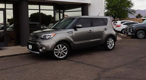 Titanium Gray 2018 Kia Soul +