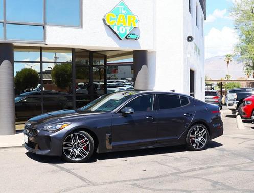 2023 Kia Stinger GT2