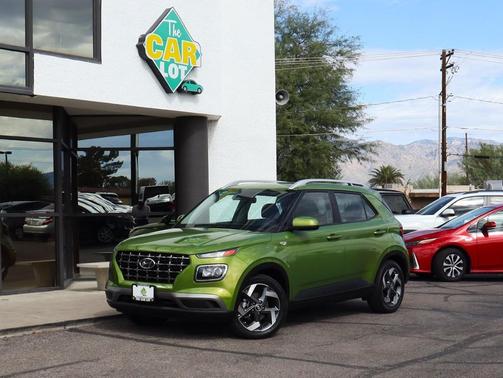 2023 Hyundai VENUE SEL