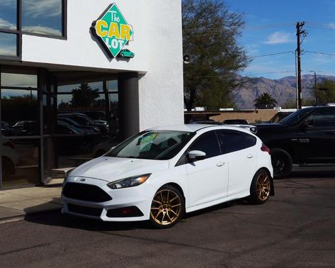 2017 Ford Focus ST Base