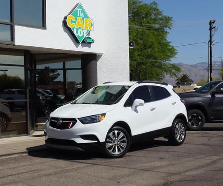 Summit White 2017 Buick Encore Preferred