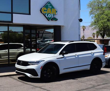 2023 Volkswagen Tiguan 2.0T SE R-Line Black