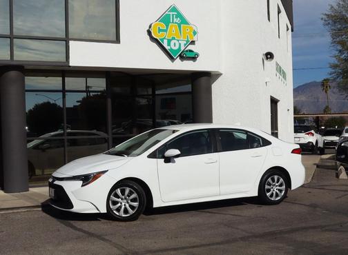 2022 Toyota Corolla LE