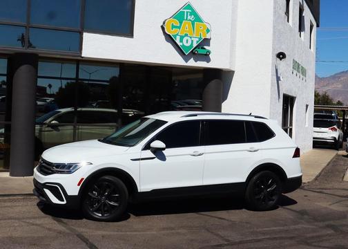 2024 Volkswagen Tiguan 2.0T SE