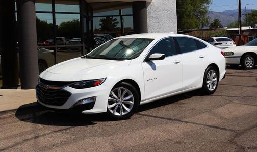 Summit White 2023 Chevrolet Malibu LT