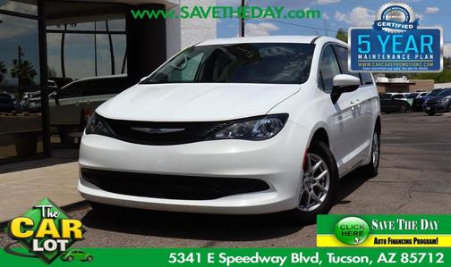 Bright White Clearcoat 2023 Chrysler Voyager LX