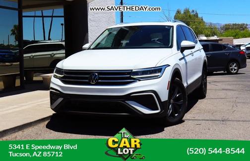 Pure White 2022 Volkswagen Tiguan 2.0T SE
