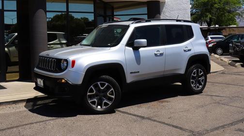 Glacier Metallic 2017 Jeep Renegade Latitude