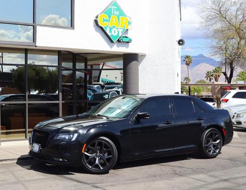 2022 Chrysler 300 S