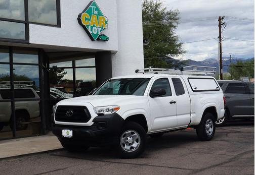 2022 Toyota Tacoma SR