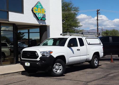 2022 Toyota Tacoma SR